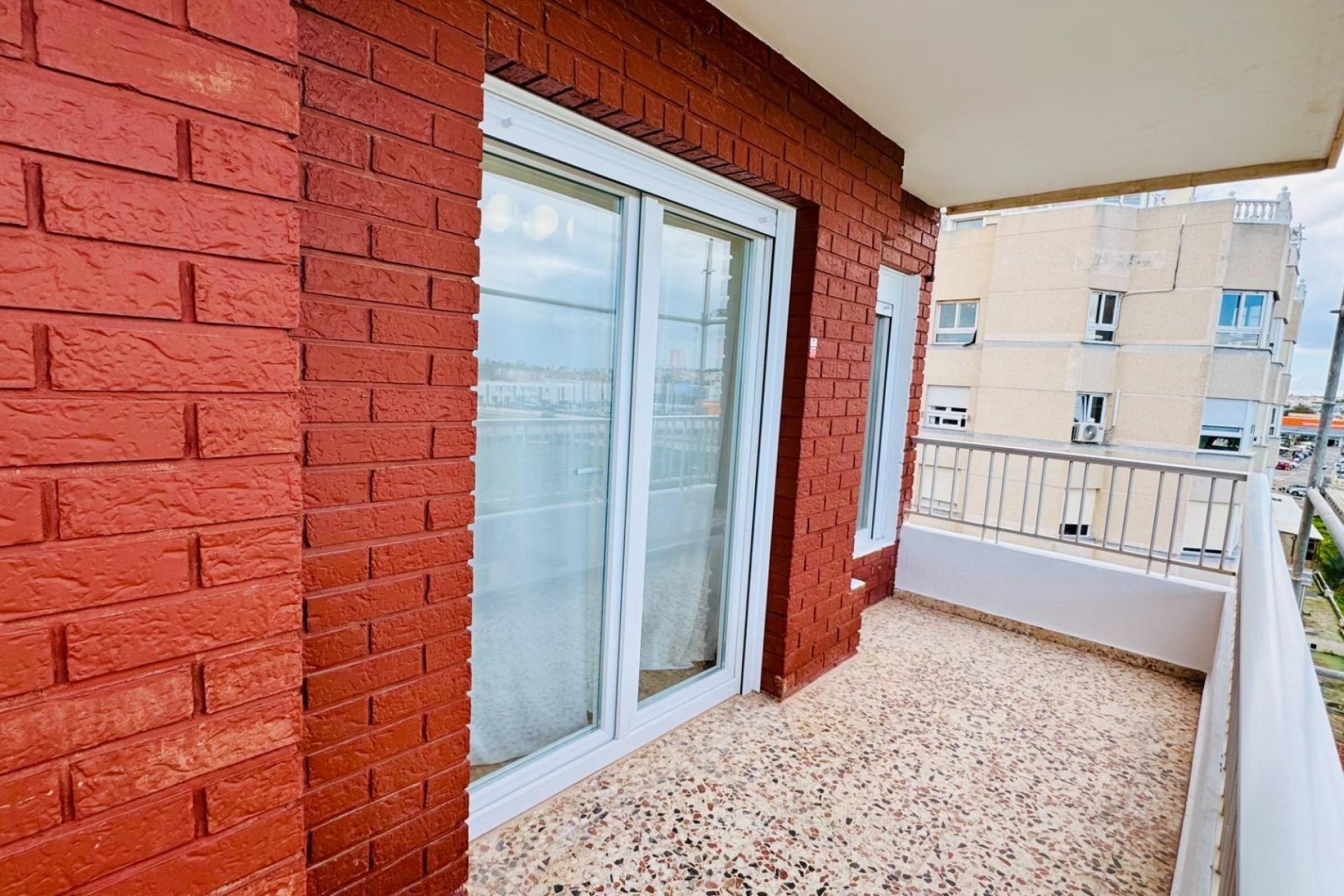Wiederverkauf - Wohnung - Torrevieja - Punta Prima