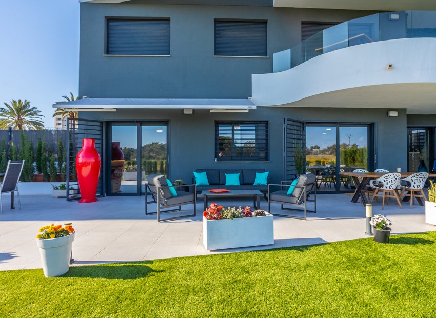 Wiederverkauf - Wohnung - Torrevieja - Rocio del Mar