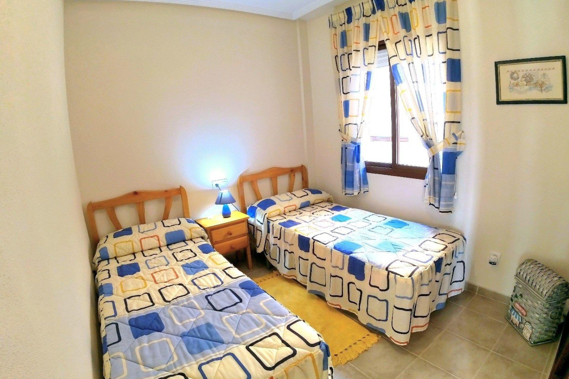 Wiederverkauf - Wohnung - Torrevieja - Torrejón