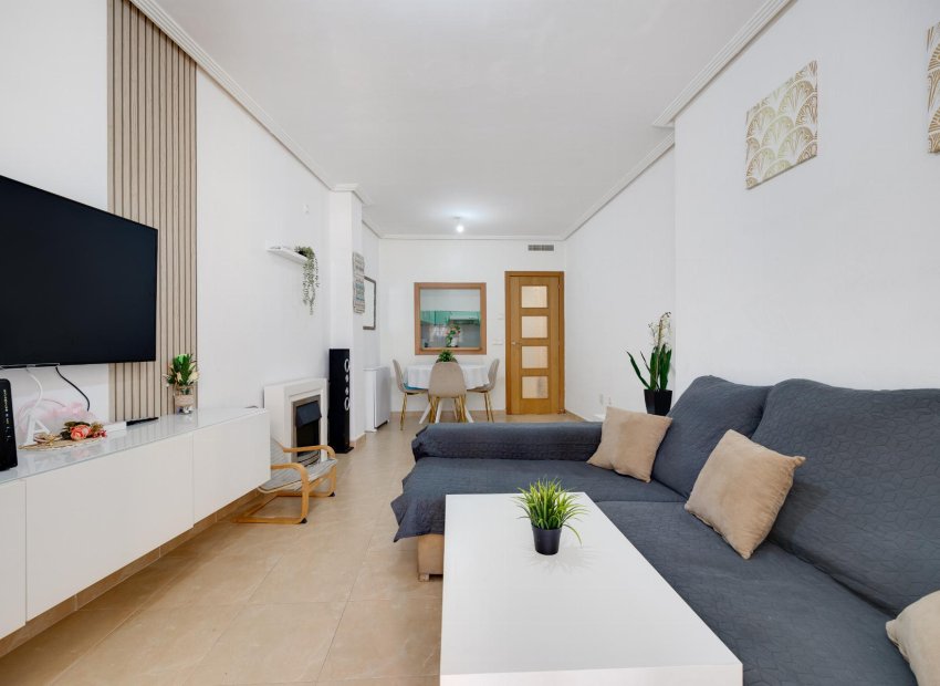 Wiederverkauf - Wohnung - Torrevieja - Villa Madrid