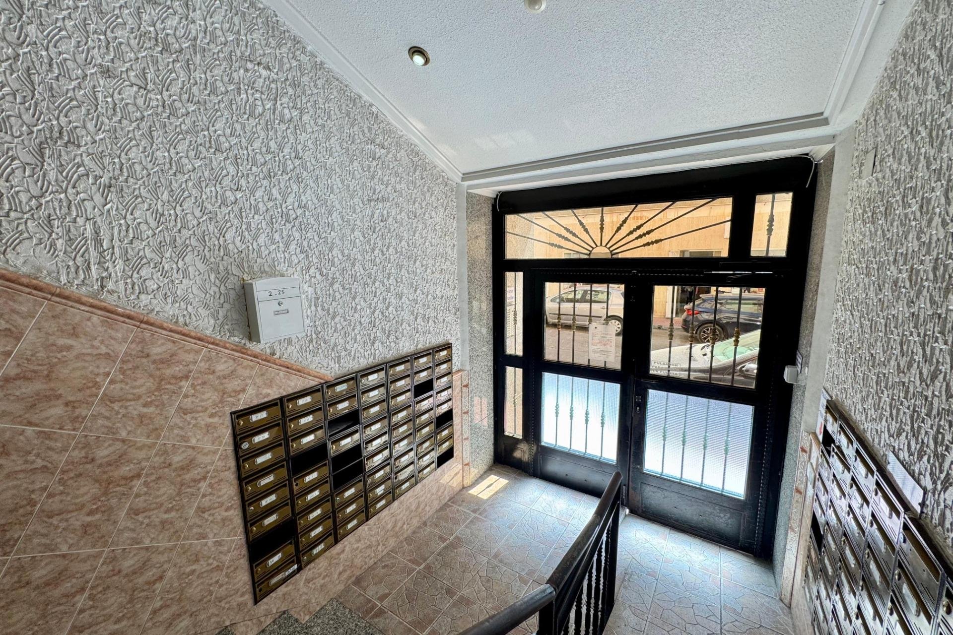 Wiederverkauf - Wohnung - Torrevieja