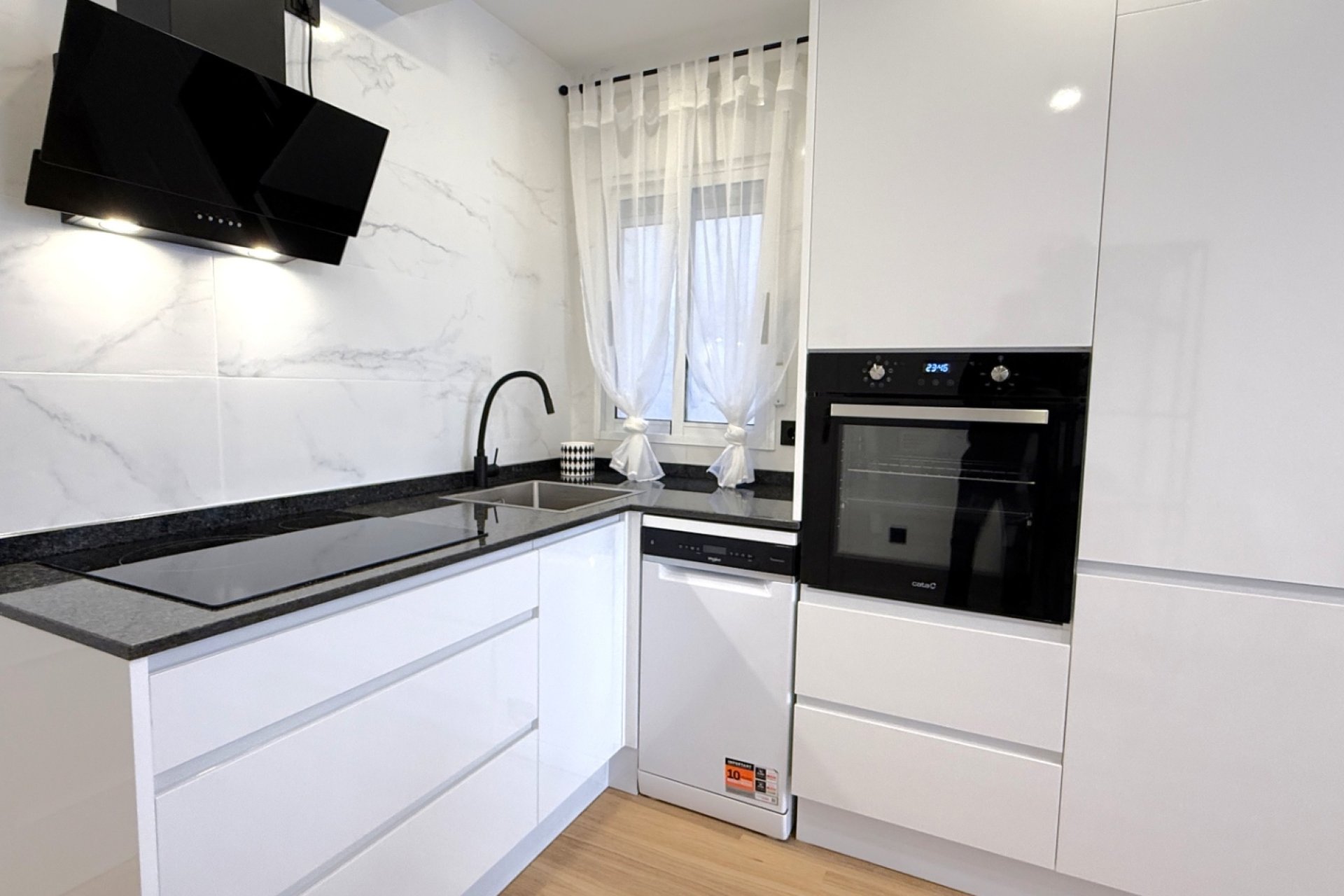 Wiederverkauf - Wohnung - Torrevieja