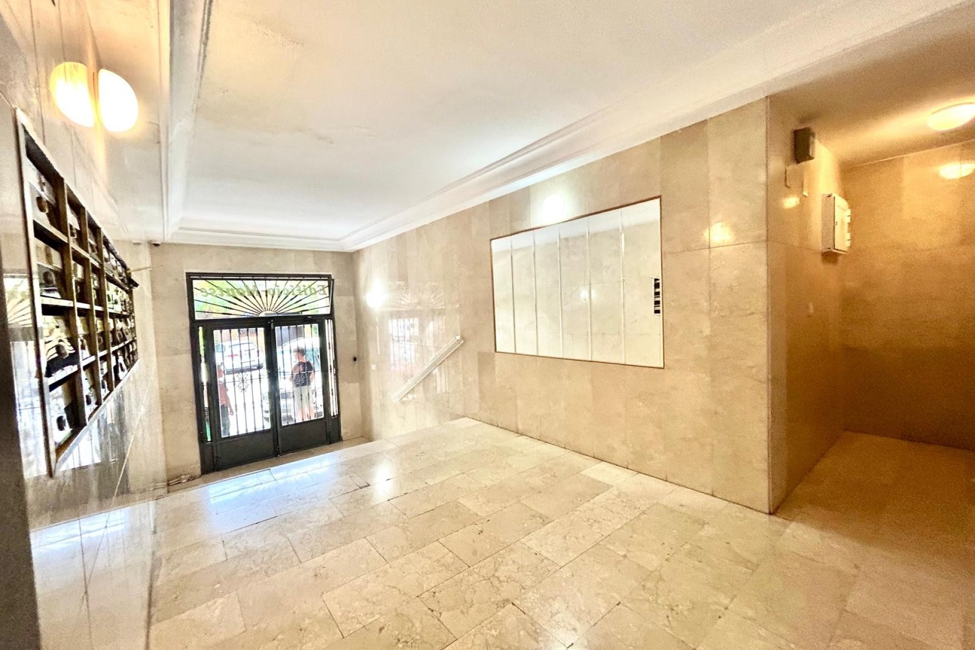 Wiederverkauf - Wohnung - Torrevieja