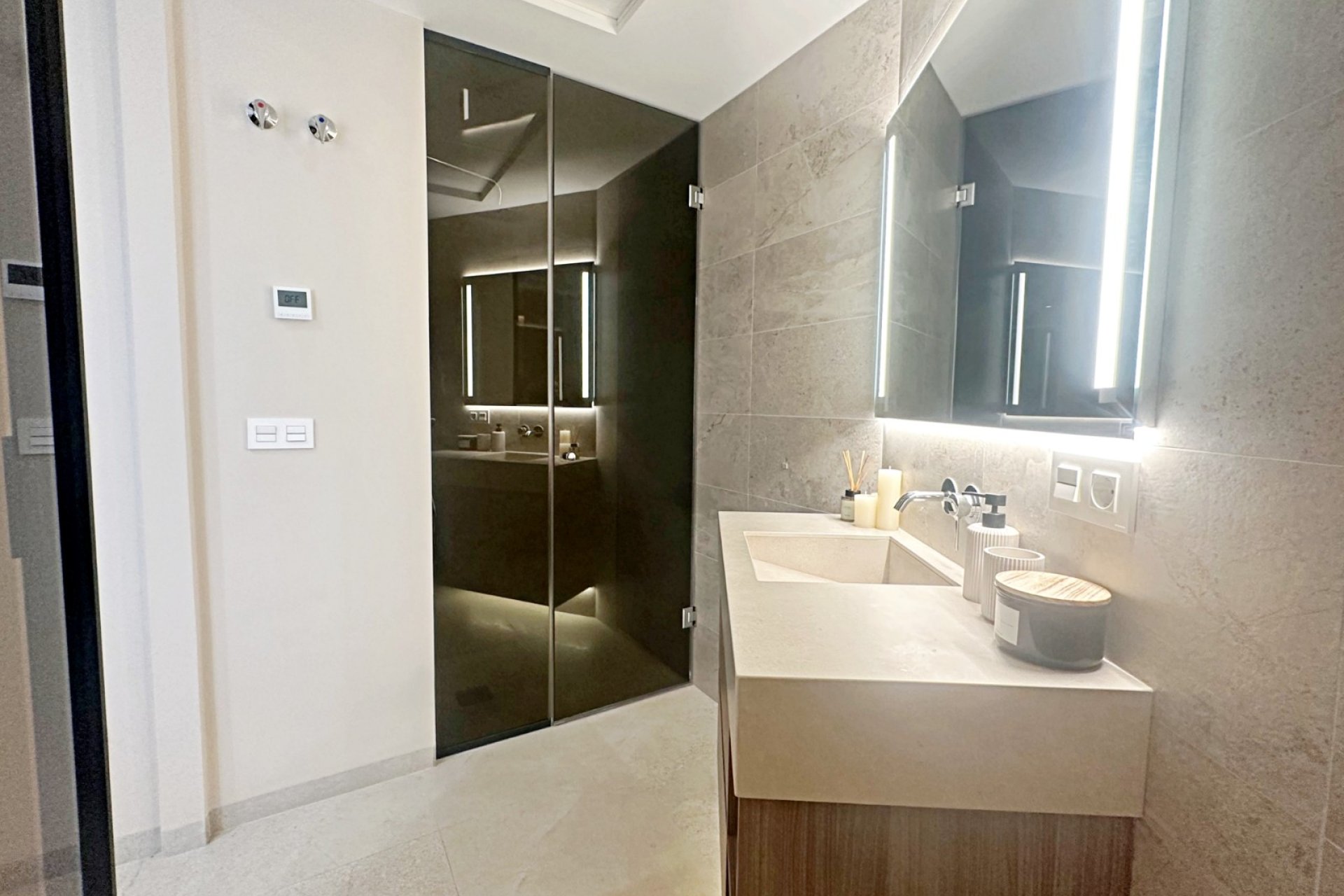 Wiederverkauf - Wohnung - Torrevieja