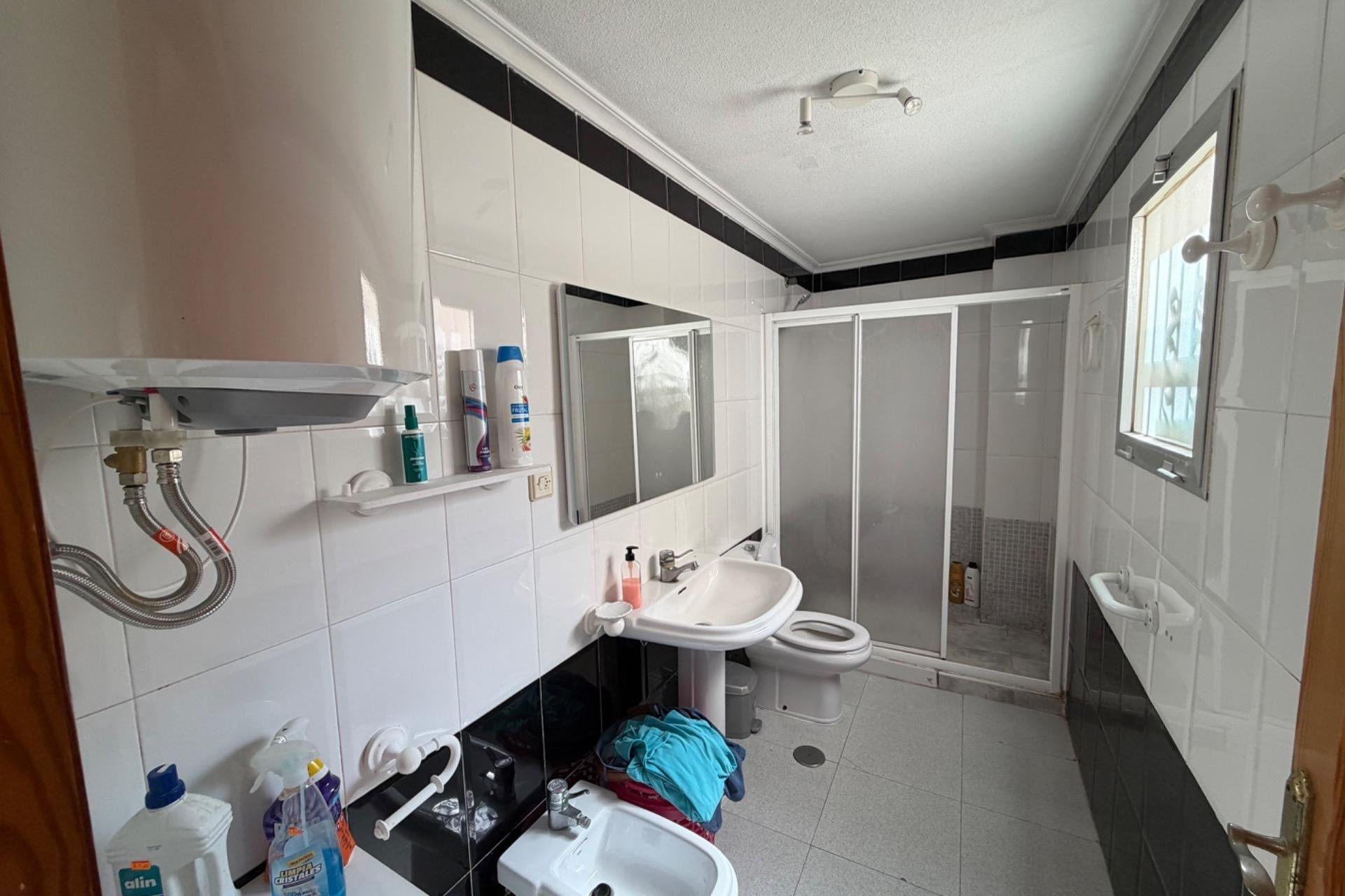Wiederverkauf - Wohnung - Torrevieja