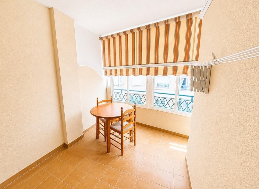 Wiederverkauf - Wohnung - Torrevieja