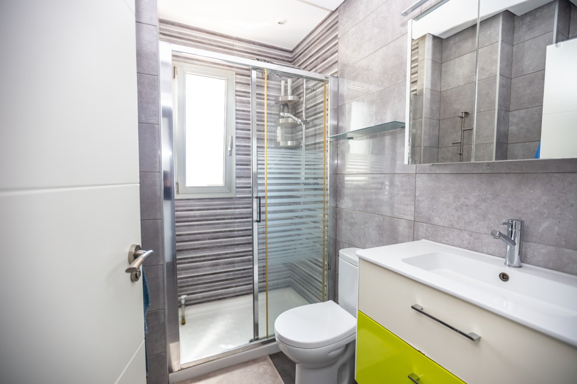 Wiederverkauf - Wohnung - Villamartin - Villamartín