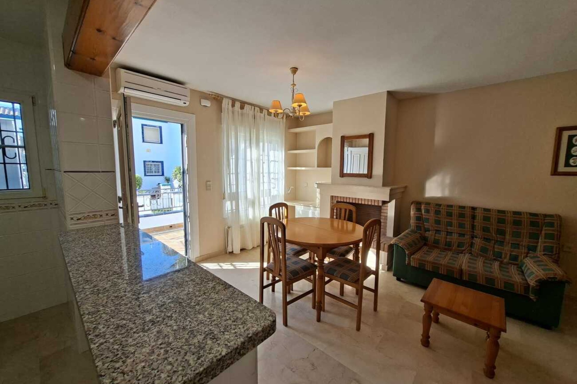 Wiederverkauf - Wohnung - Villamartin - Villamartín
