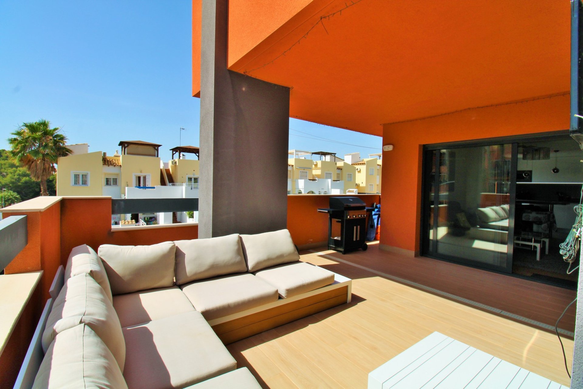 Wiederverkauf - Wohnung - Villamartin - Villamartín