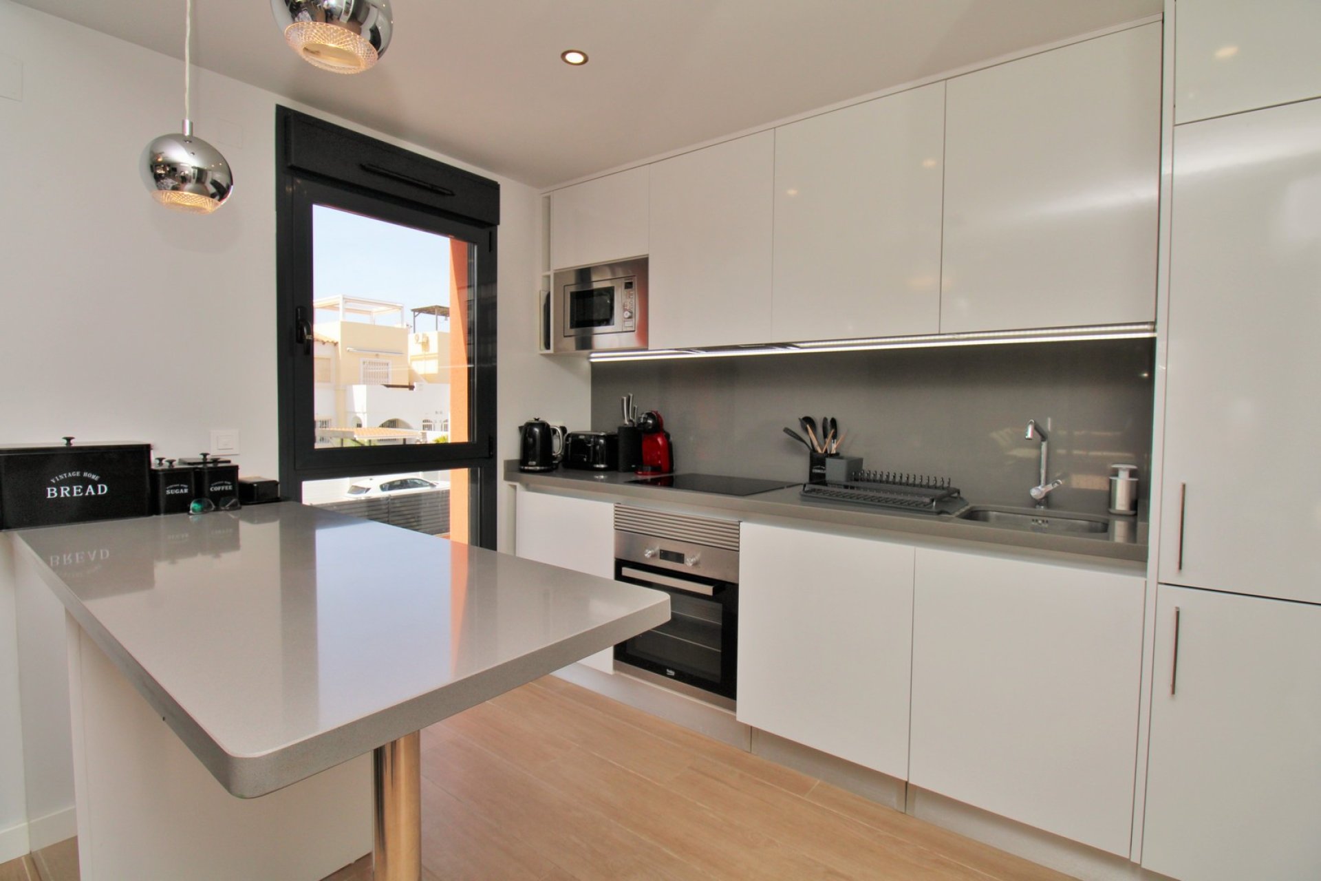 Wiederverkauf - Wohnung - Villamartin - Villamartín