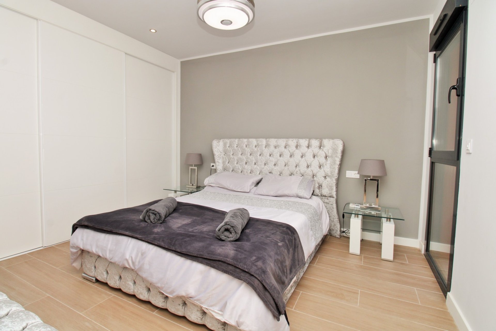 Wiederverkauf - Wohnung - Villamartin - Villamartín