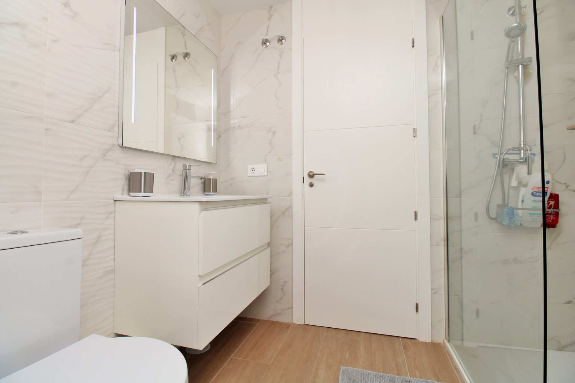 Wiederverkauf - Wohnung - Villamartin - Villamartín