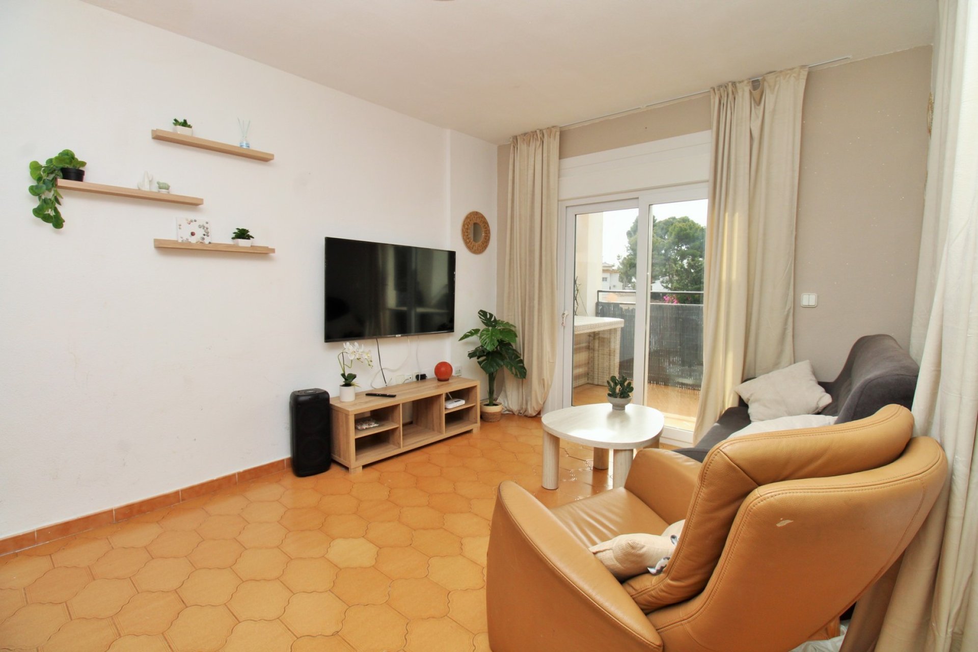 Wiederverkauf - Wohnung - Villamartin - Villamartín