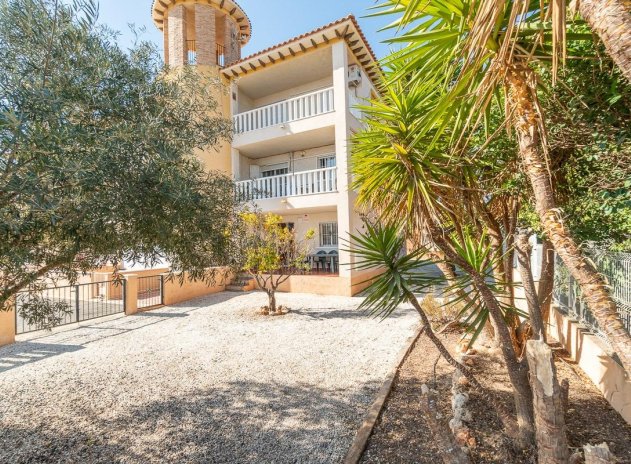 Wohnung - Wiederverkauf - Orihuela Costa - Montezenia