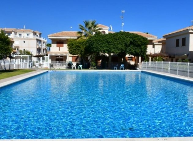 Wohnung - Wiederverkauf - Orihuela Costa - Playa Flamenca