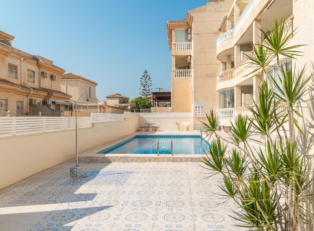 Wohnung - Wiederverkauf - Orihuela Costa - Playa Flamenca