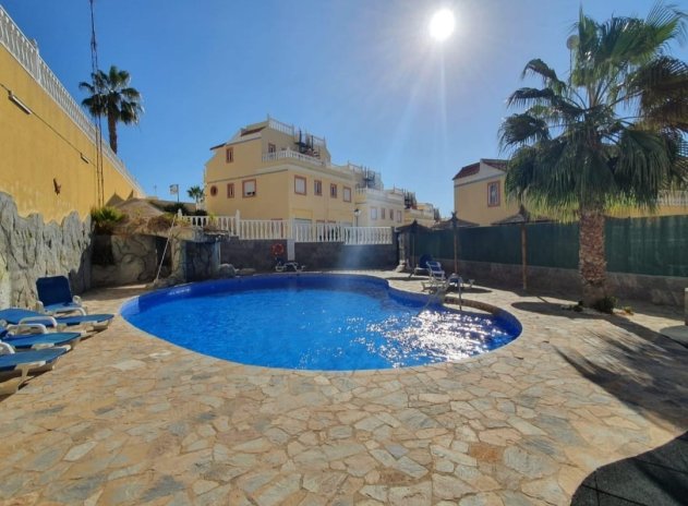 Wohnung - Wiederverkauf - Orihuela Costa - Villamartín