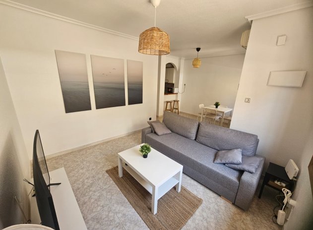 Wohnung - Wiederverkauf - Orihuela - Punta Prima