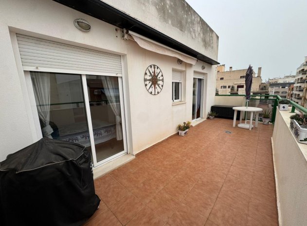 Wohnung - Wiederverkauf - Torrevieja - Playa de los Locos