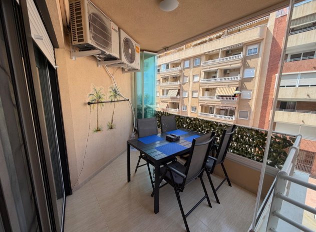 Wohnung - Wiederverkauf - Torrevieja - Playa del Cura