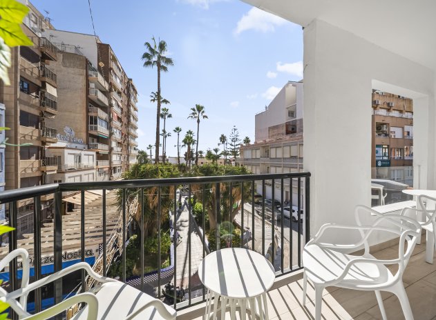 Wohnung - Wiederverkauf - Torrevieja - Puerto