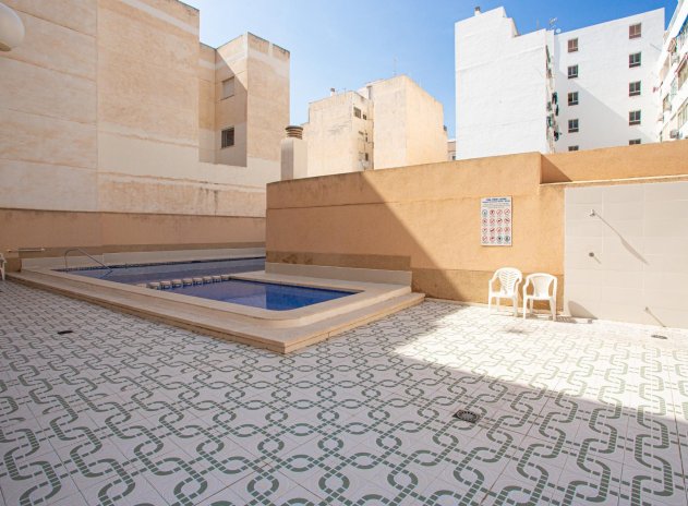 Wohnung - Wiederverkauf - Torrevieja - Torrevieja