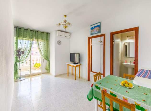 Wohnung - Wiederverkauf - Torrevieja - Torrevieja