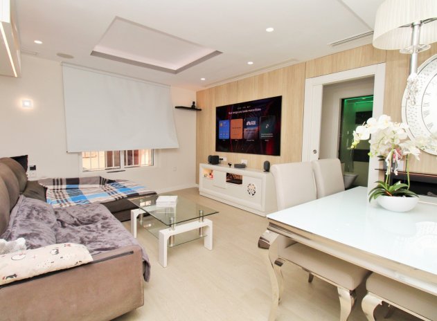 Wohnung - Wiederverkauf - Torrevieja - Torrevieja