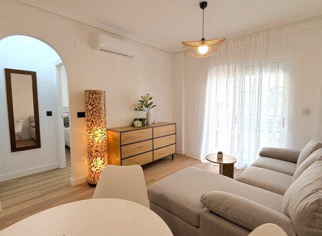Wohnung - Wiederverkauf - Torrevieja - Torrevieja