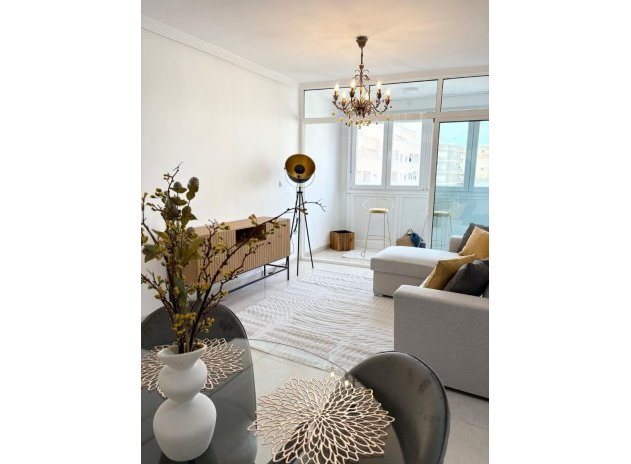Wohnung - Wiederverkauf - Torrevieja - Torrevieja
