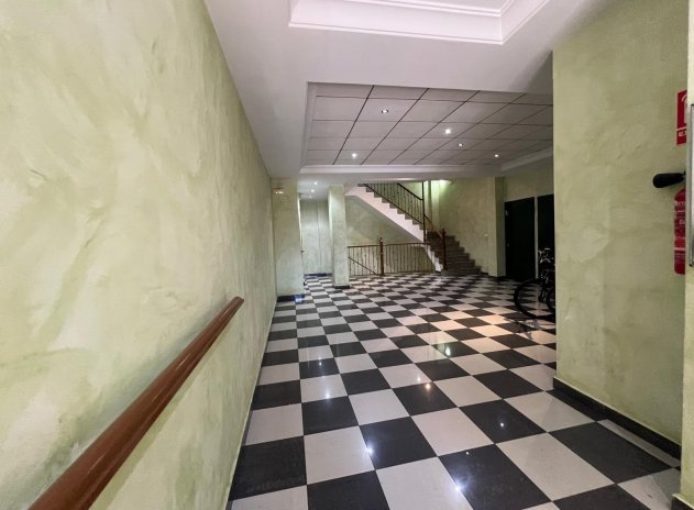 Wohnung - Wiederverkauf - Torrevieja - Torrevieja