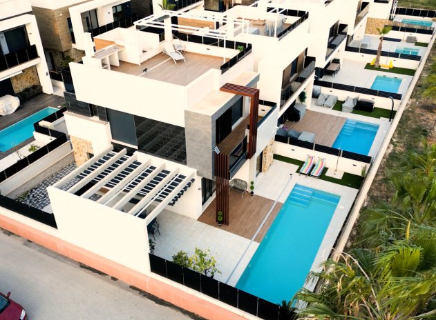 Obra nueva - Villa - Dehesa de Campoamor - Dehesa de campoamor