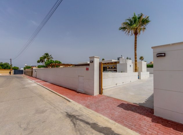 Resale - Villa - Torrevieja - Torreta Florida