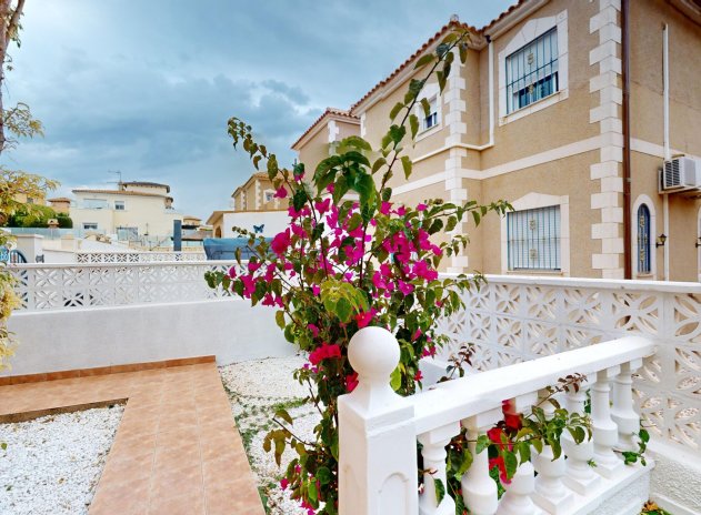 Herverkoop - Town House - San Miguel de Salinas - Urbanización Blue Lagoon