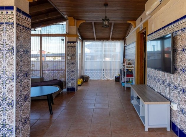 Resale - Villa - Orihuela Costa - Punta Prima