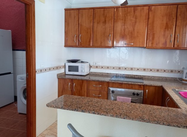 Resale - Semi Detached Villa - Guardamar del Segura - El Raso