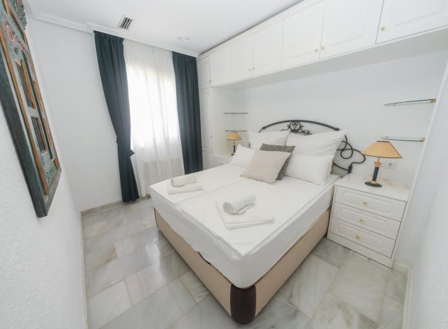 Reventa - Villa - Orihuela Costa* - Dehesa de Campoamor*