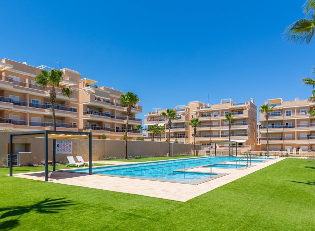 Resale - Apartment / flat - Orihuela Costa - Villamartín-Las Filipinas