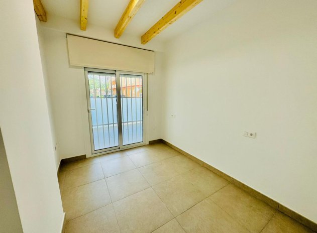 Herverkoop - Appartement / flat - Guardamar del Segura