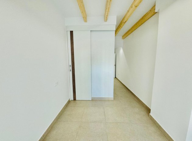 Reventa - Apartamento / piso - Guardamar del Segura