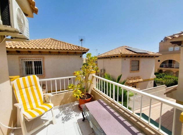 Resale - Semi Detached Villa - Torrevieja - Las calas