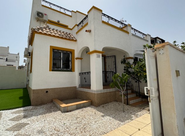 Resale - House - Torrevieja* - Los Altos*