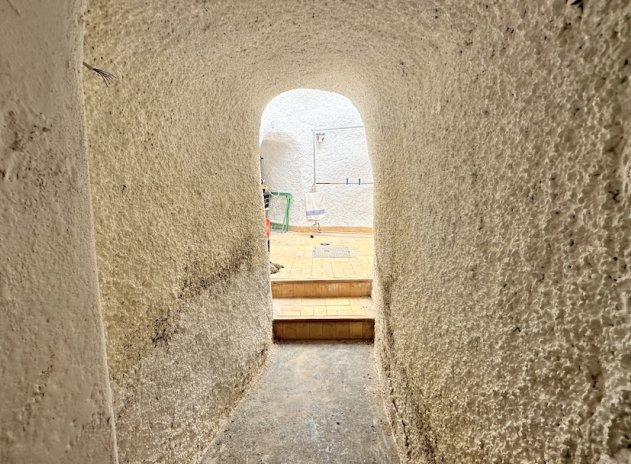 Wiederverkauf - Villa - Hondón de las Nieves