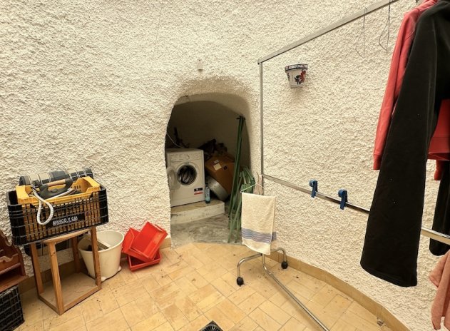 Wiederverkauf - Villa - Hondón de las Nieves