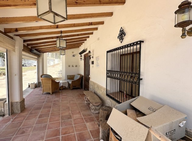 Wiederverkauf - Villa - Hondón de las Nieves