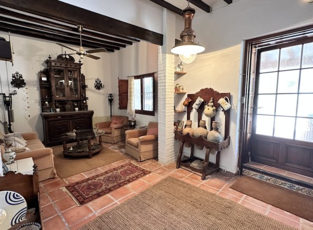 Wiederverkauf - Villa - Hondón de las Nieves