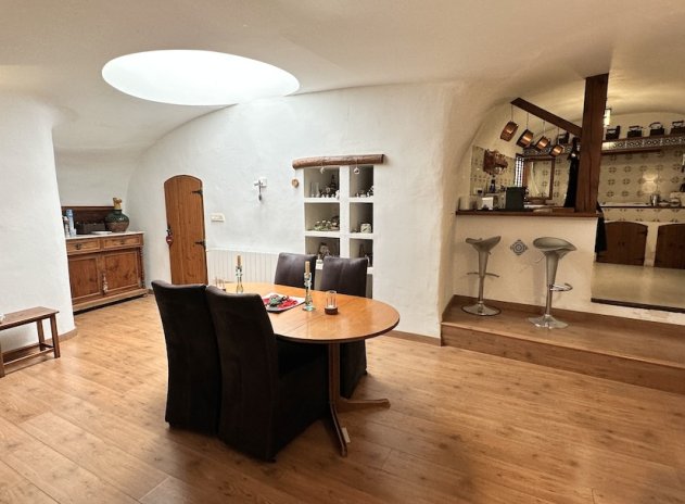 Wiederverkauf - Villa - Hondón de las Nieves