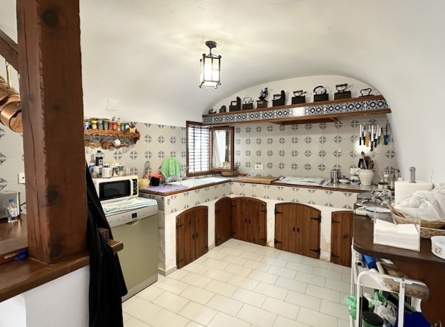 Wiederverkauf - Villa - Hondón de las Nieves