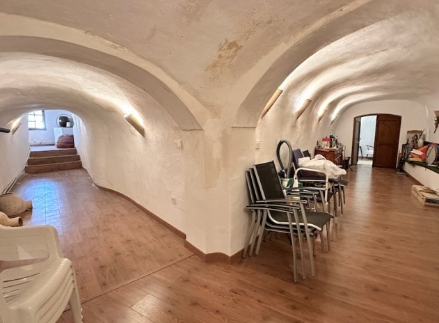 Wiederverkauf - Villa - Hondón de las Nieves