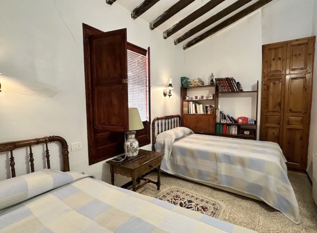 Wiederverkauf - Villa - Hondón de las Nieves